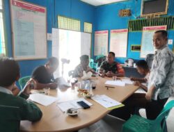 Tingkatkan Kerja Sama Yang Baik, Babinsa Komsos bersama Perangkat Desa
