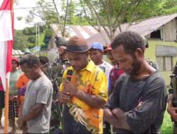 Satgas Yonif 501/BY Kembali Berhasil Menurunkan Danyon OPM Kepangkuan NKRI