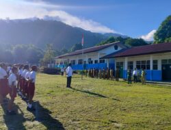 Babinsa Wasior Menginspirasi Generasi Muda: Semangat Disiplin dan Nasionalisme di SD YPK Wondamawi”  Teluk Wondama,