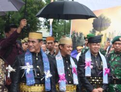 Kab. Lutim Semakin Maju dan Masyarakatnya lebih Sejahtera” Harapan Danrem 141/Tp Saat Hadiri Puncak Peringatan Hari Jadi Kab. Luwu Timur Ke-22