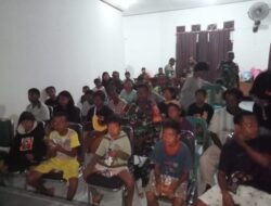 TNI Bersama Warga Wasior Gelar Nobar Film “Denias” Peringati Hari Kebangkitan Nasional