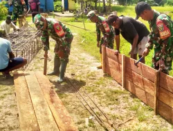 PERAN AKTIF BABINSA MERAUKE, PEMBANGUNAN JEMBATAN GARUDA DI KAMPUNG CANDRA JAYA RESMI DIMULAI