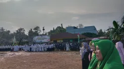 KASIREN KOREM 181/PVT HADIRI UPACARA PERINGATAN HARI SANTRI NASIONAL TAHUN 2026 DI KOTA SORONG