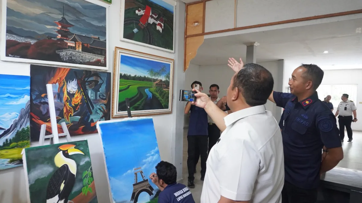 Dikunjungi Staf Ahli Menimipas, Lapas Banjarbaru Kenalkan Program Pembinaan Produktif Warga Binaan 